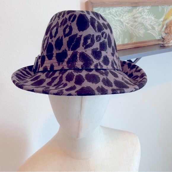 Kirna Zabete for Target 100% Wool Leopard Print Hat - Picture 2 of 4